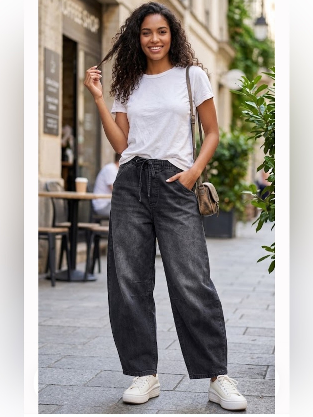 Vigoss Black Relaxed-Fit Washed Denim Jeans